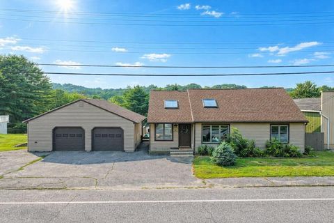 Photo of 215 Broad Street, Auburn, ME 04210 (MLS # 1652101)