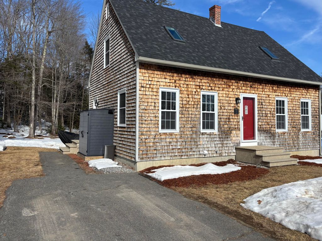 Photo of 11 Pike Street, Lisbon, ME 04252 (MLS # 1652798)
