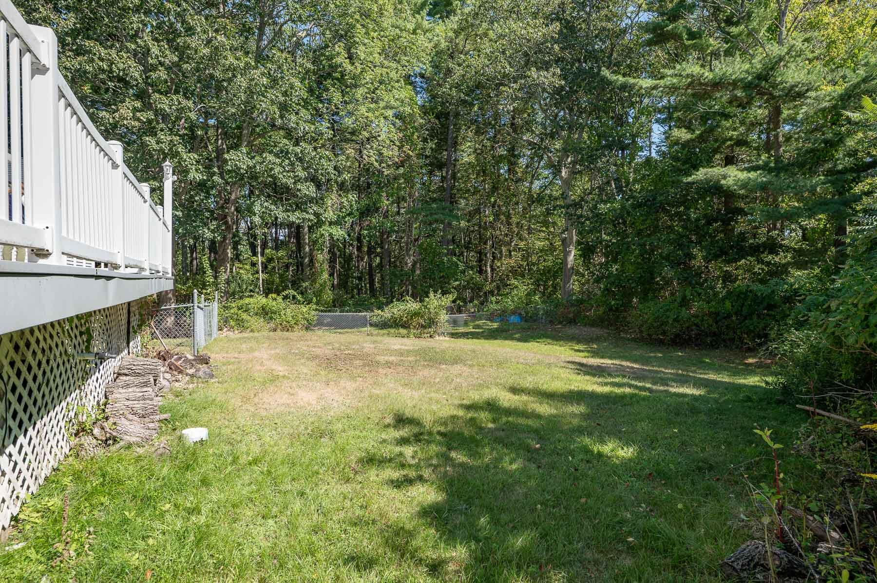 Kittery, Maine 03905, United States, 3 Bedrooms Bedrooms, ,3 BathroomsBathrooms,Residential,Active,203792