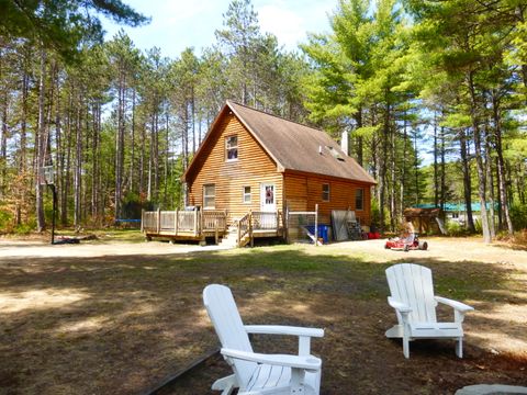 Photo of 39 Twig Circle, Harrison, ME 04040 (MLS # 1652529)