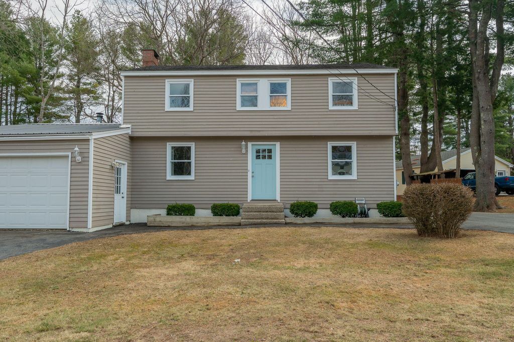 Photo of 7 Patricia Road, Brunswick, ME 04011 (MLS # 1658795)