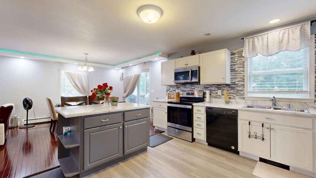 Photo of 77 Mechanic Street, Westbrook, ME 04092 (MLS # 1660701)