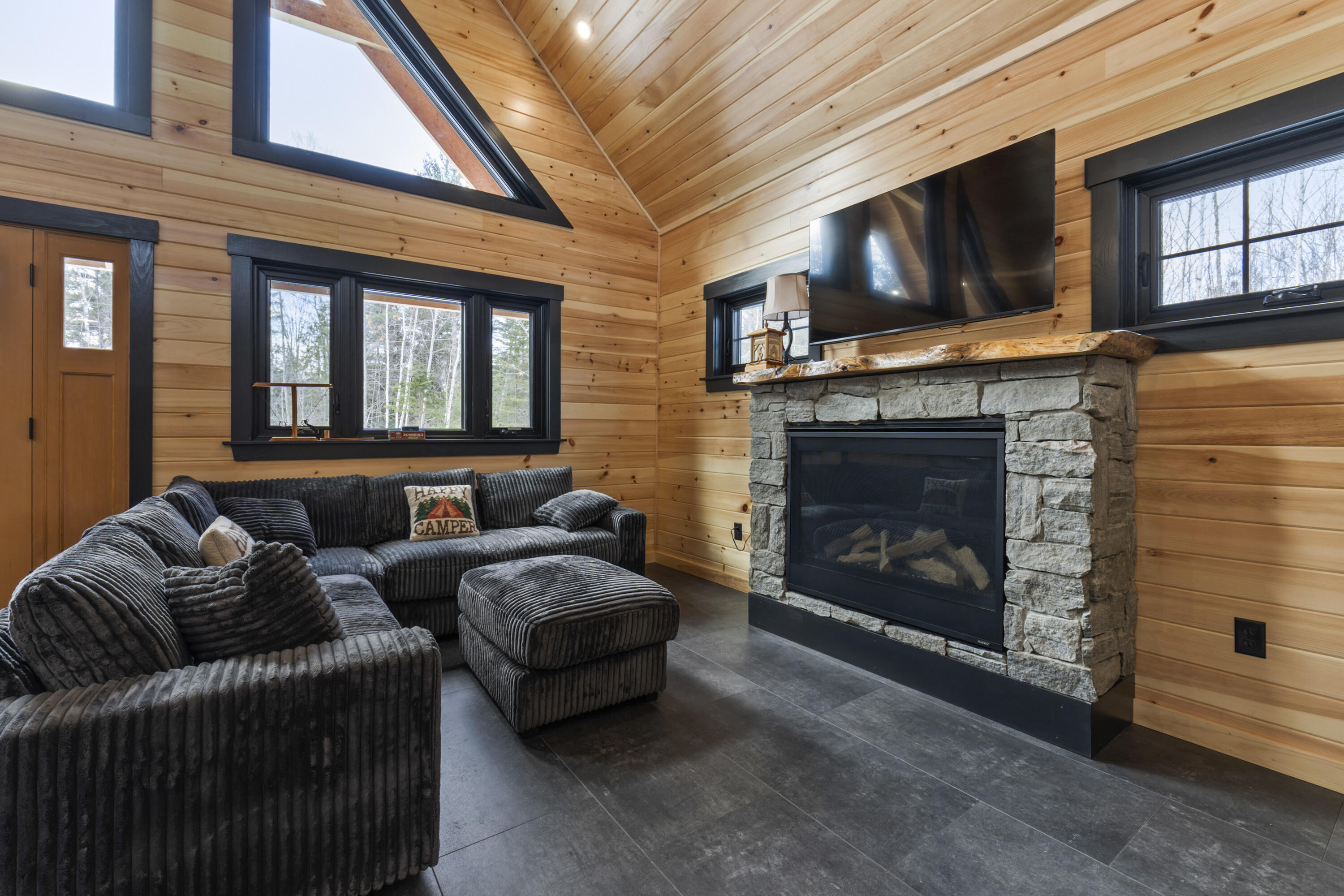 9 Beechnut Ridge Road