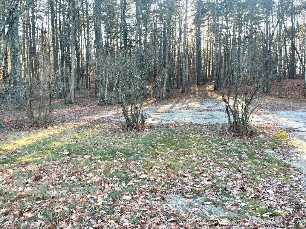 Photo of 1042 Roosevelt Trail, Windham, ME 04062 (MLS # 1645370)