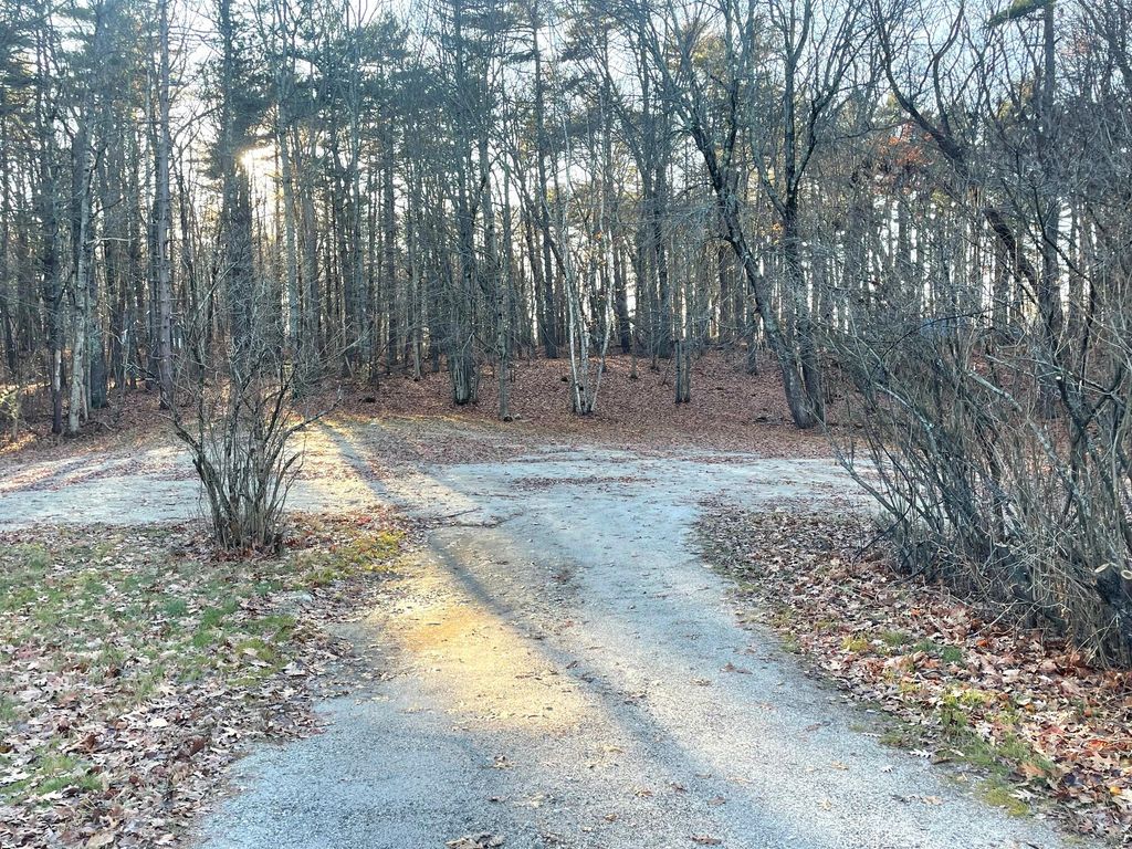 Photo of 1042 Roosevelt Trail, Windham, ME 04062 (MLS # 1645370)