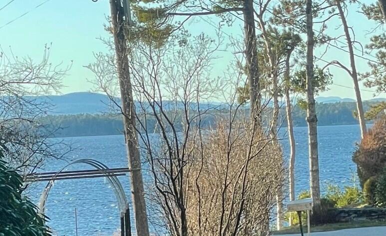 1042 Roosevelt Trail