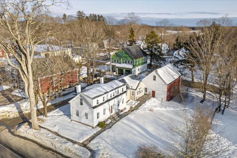 Photo of 18 Portland Street, Yarmouth, ME 04096 (MLS # 1652180)