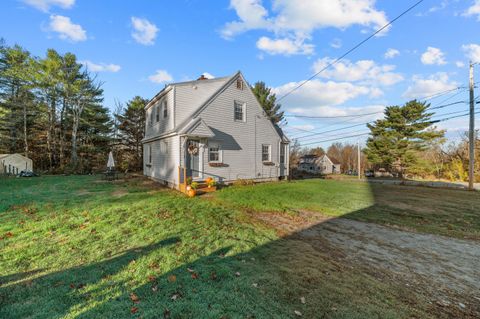 Photo of 1 Mcnally Road, Clinton, ME 04927 (MLS # 1642363)
