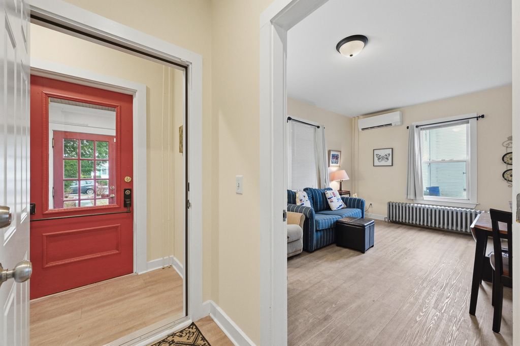 Photo of 10 Pleasant Street, Brunswick, ME 04011 (MLS # 1654301)