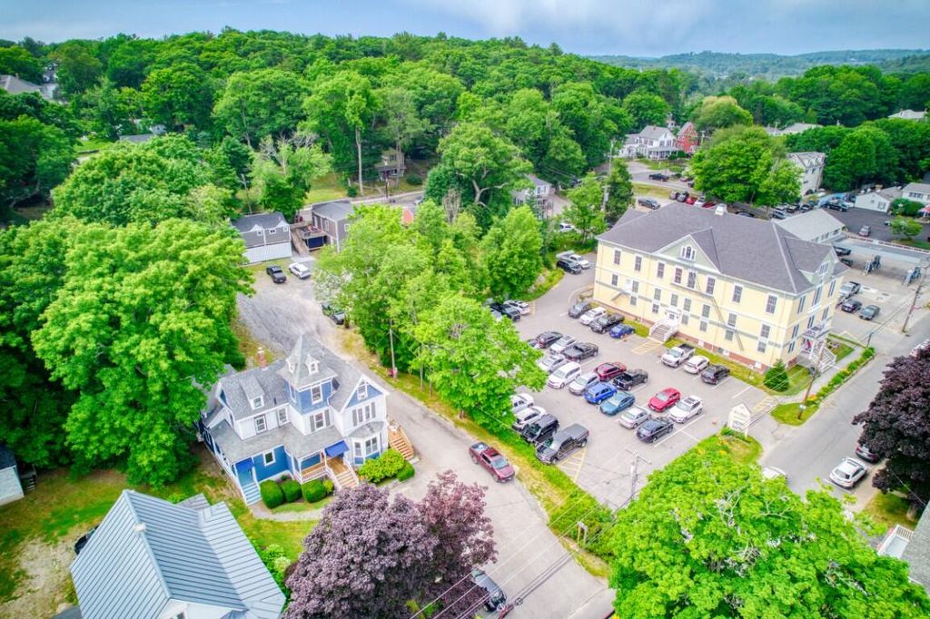 Photo of 66 Townsend Avenue, Boothbay Harbor, ME 04538 (MLS # 1640575)