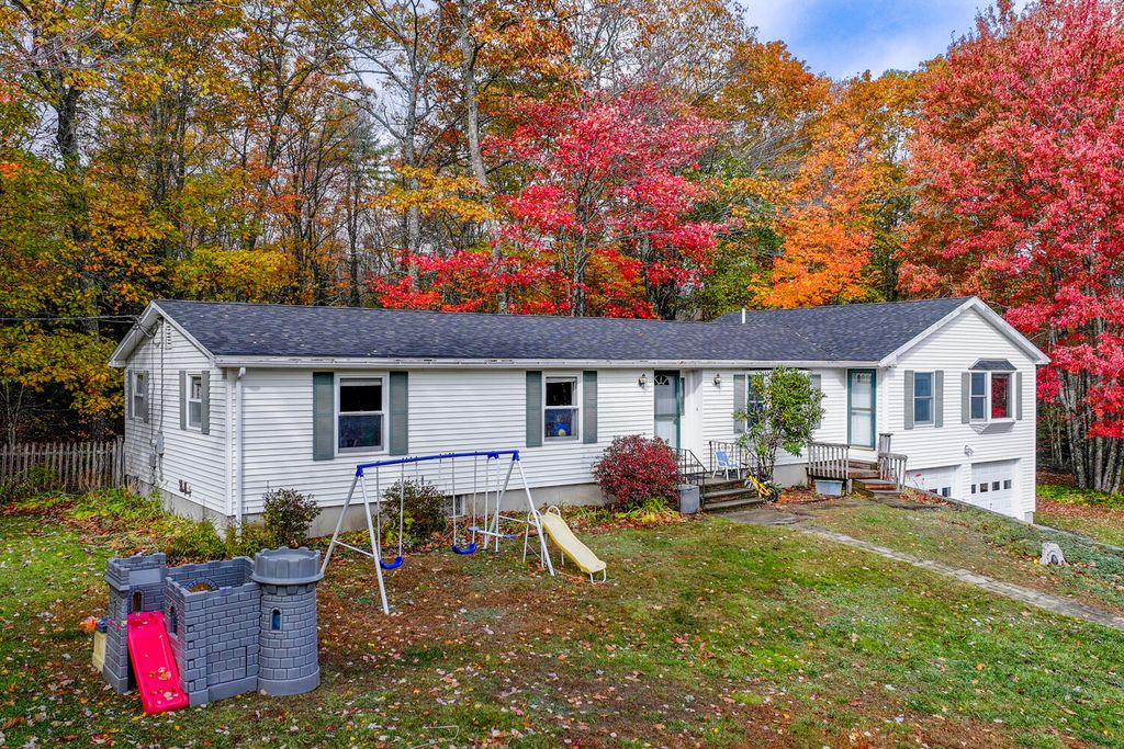 Photo of 380 Vinal Street, Rockport, ME 04856 (MLS # 1641646)
