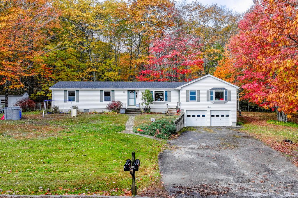 Photo of 380 Vinal Street, Rockport, ME 04856 (MLS # 1641646)