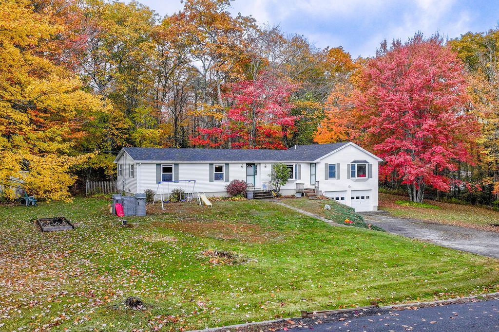 Photo of 380 Vinal Street, Rockport, ME 04856 (MLS # 1641646)