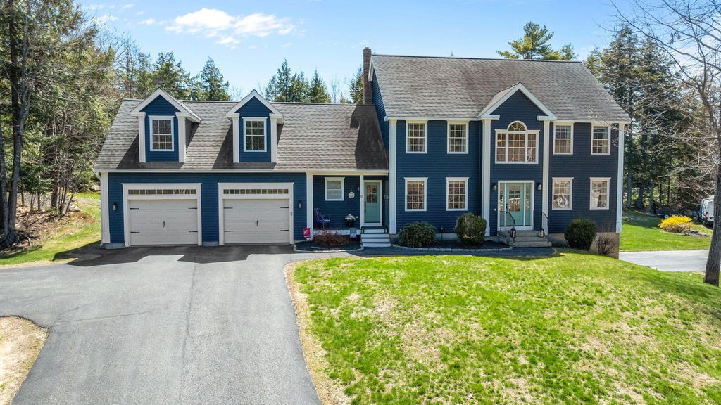 Photo of 11 Crossridge Drive, Windham, ME 04062 (MLS # 1659728)