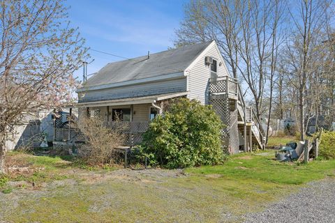 Photo of 7 Bourne Avenue #2, Wells, ME 04090 (MLS # 1589583)