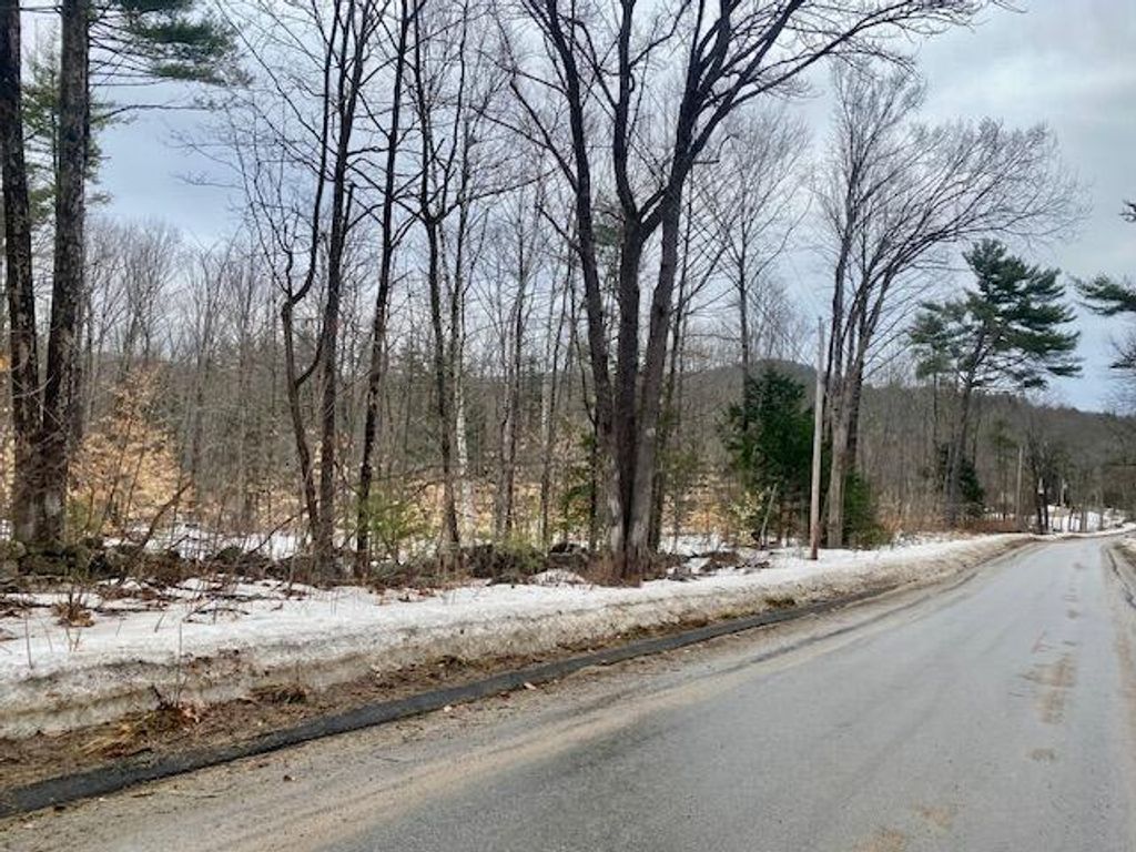 Photo of 1186 Middle Road, Parsonsfield, ME 04047 (MLS # 1657338)