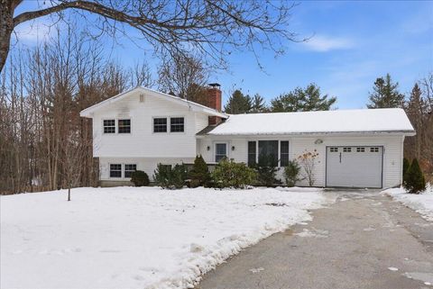 Photo of 1011 Western Avenue, Hampden, ME 04444 (MLS # 1646638)