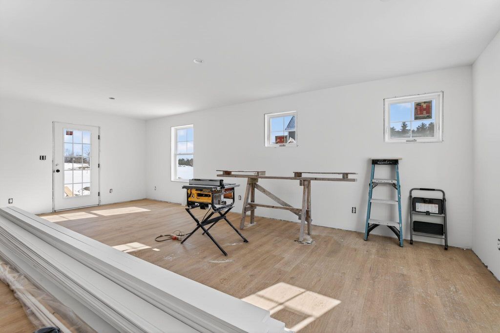 Photo of 12 Feldspar Lane #27, Cumberland, ME 04021 (MLS # 1652854)