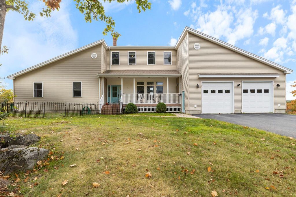 Photo of 29 High Point Place, Bradley, ME 04411 (MLS # 1640845)