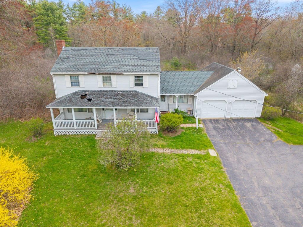 Photo of 2 Old Chases Pond Road, York, ME 03909 (MLS # 1661282)