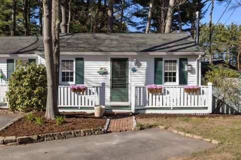 Photo of 488 Main Street #7, Ogunquit, ME 03907 (MLS # 1651439)