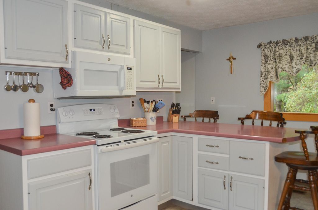 Photo of 87 Middle Road, Augusta, ME 04330 (MLS # 1641333)