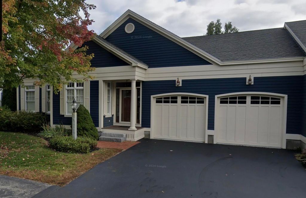 Photo of 21 Marigold Lane #21, Falmouth, ME 04105 (MLS # 1645401)