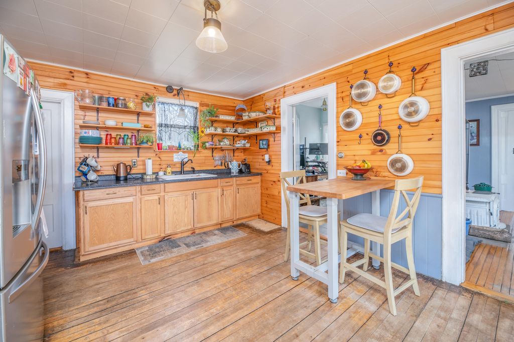 Photo of 386 Front Street, Richmond, ME 04357 (MLS # 1642053)