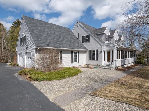 Photo of 17 Mayflower Lane, Bar Harbor, ME 04609 (MLS # 1657792)