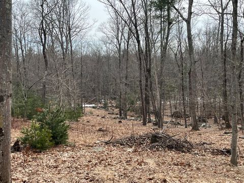 Photo of 22 Turkeytail Lane, Kittery, ME 03904 (MLS # 1655173)