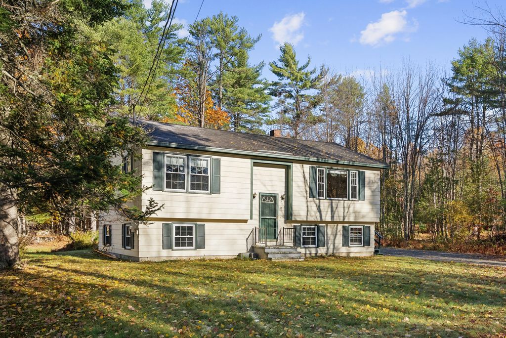 Photo of 16 Turner Lane, Paris, ME 04281 (MLS # 1641827)