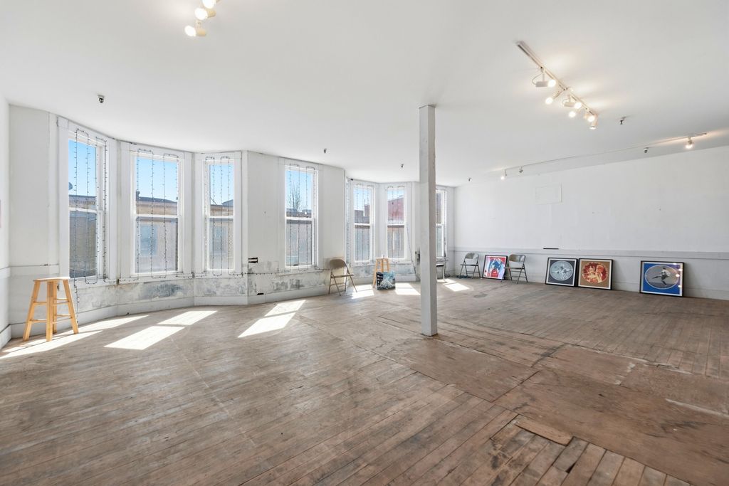 Photo of 464 Main Street, Rockland, ME 04841 (MLS # 1661908)