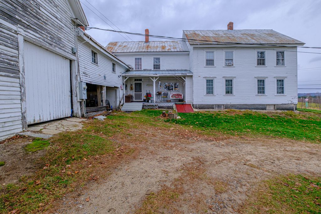Photo of 195 Pleasant Street, Oxford, ME 04270 (MLS # 1643683)