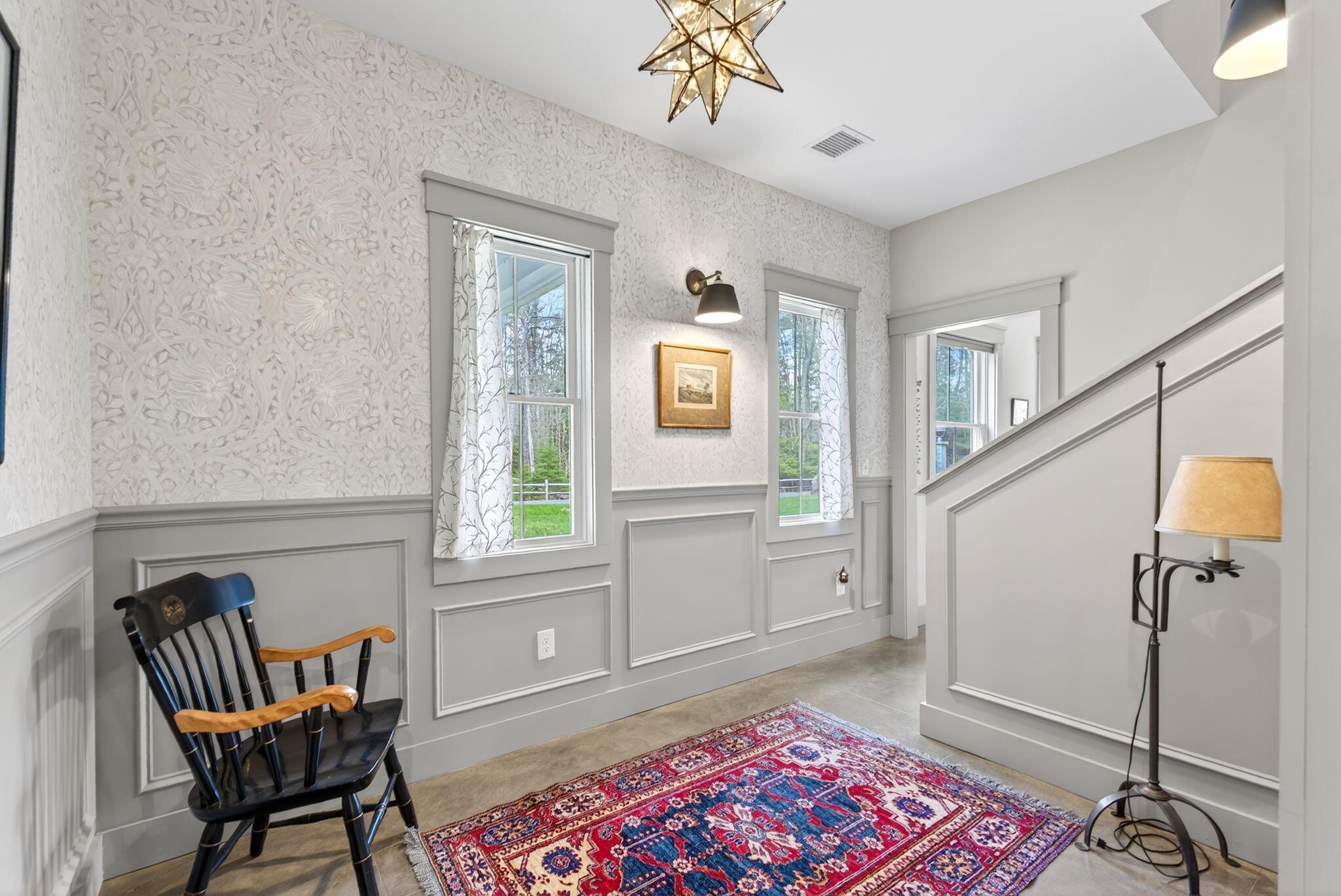 Freeport, Maine, 04032, United States, 4 Bedrooms Bedrooms, ,3 BathroomsBathrooms,Residential,Pending,2045529