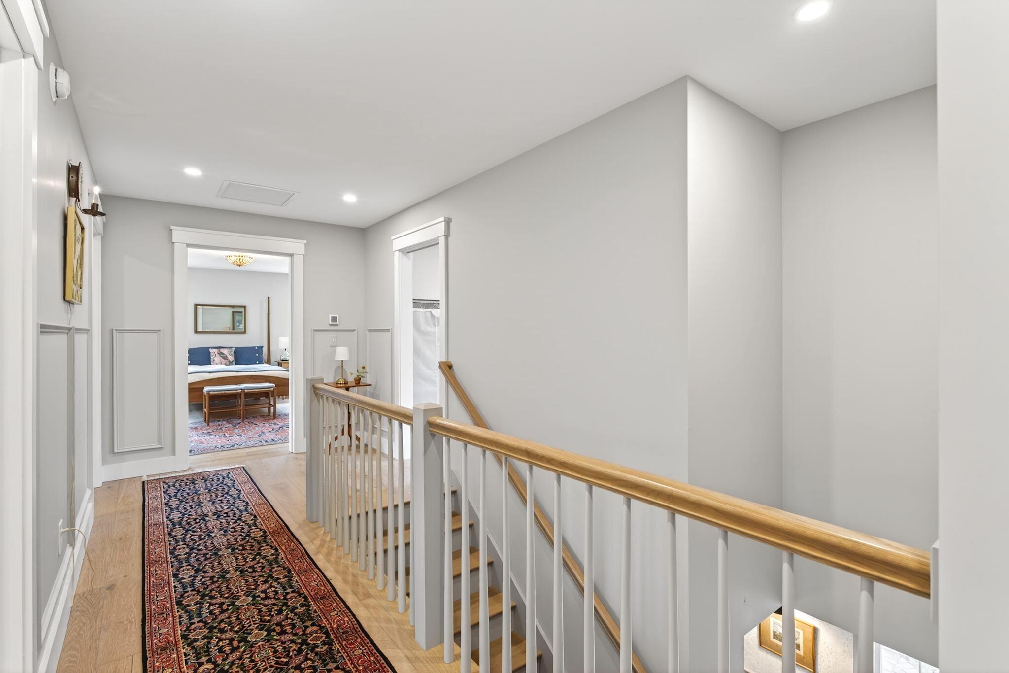 Freeport, Maine, 04032, United States, 4 Bedrooms Bedrooms, ,3 BathroomsBathrooms,Residential,Pending,2045529