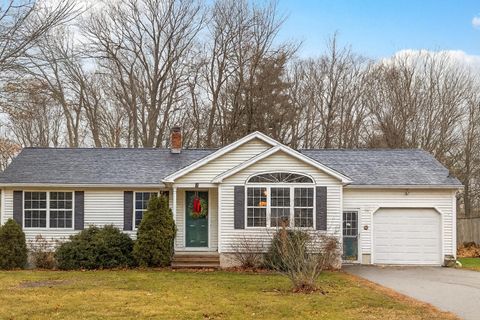 Photo of 7 Raymond Street, Sanford, ME 04073 (MLS # 1644577)