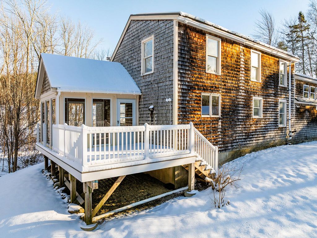 Photo of 45 Ludwig Road, Hope, ME 04847 (MLS # 1646490)