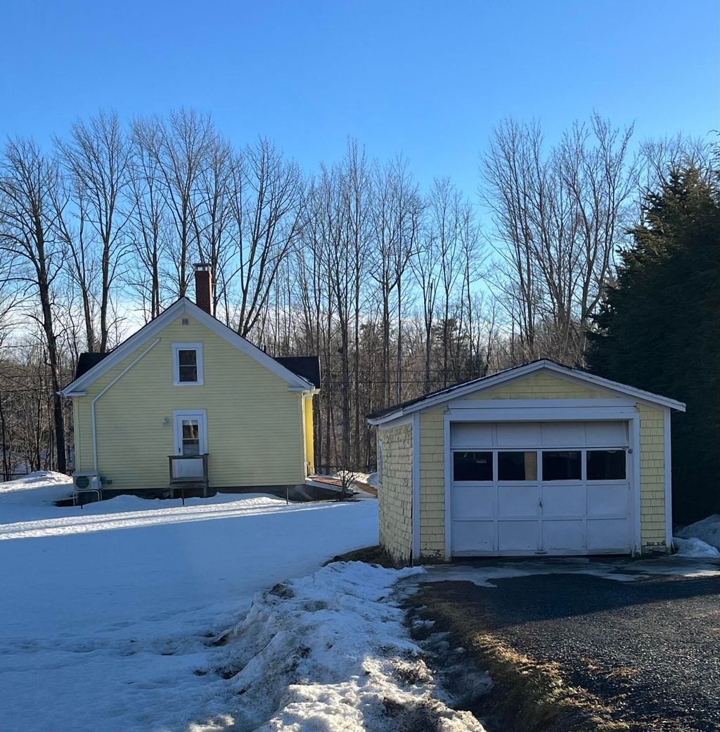 Photo of 120 Lincoln Street, Dover-Foxcroft, ME 04426 (MLS # 1653732)