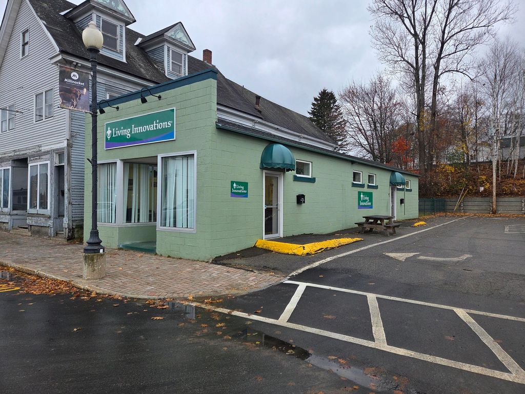 Photo of 158 Penobscot Avenue, Millinocket, ME 04462 (MLS # 1644421)