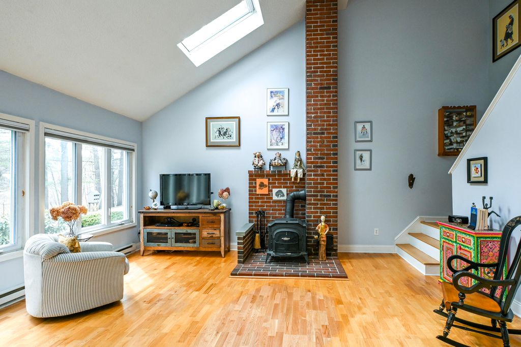 Photo of 19 Karynel Drive #19, South Portland, ME 04106 (MLS # 1654907)