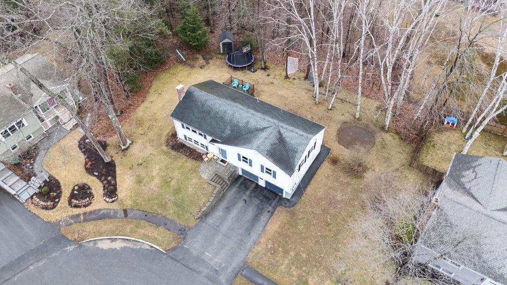 Photo of 71 Candlewyck Terrace, Portland, ME 04102 (MLS # 1656642)