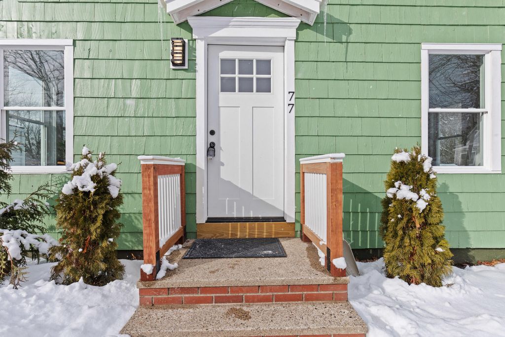 Photo of 77 Edgewood Avenue, Portland, ME 04103 (MLS # 1649948)