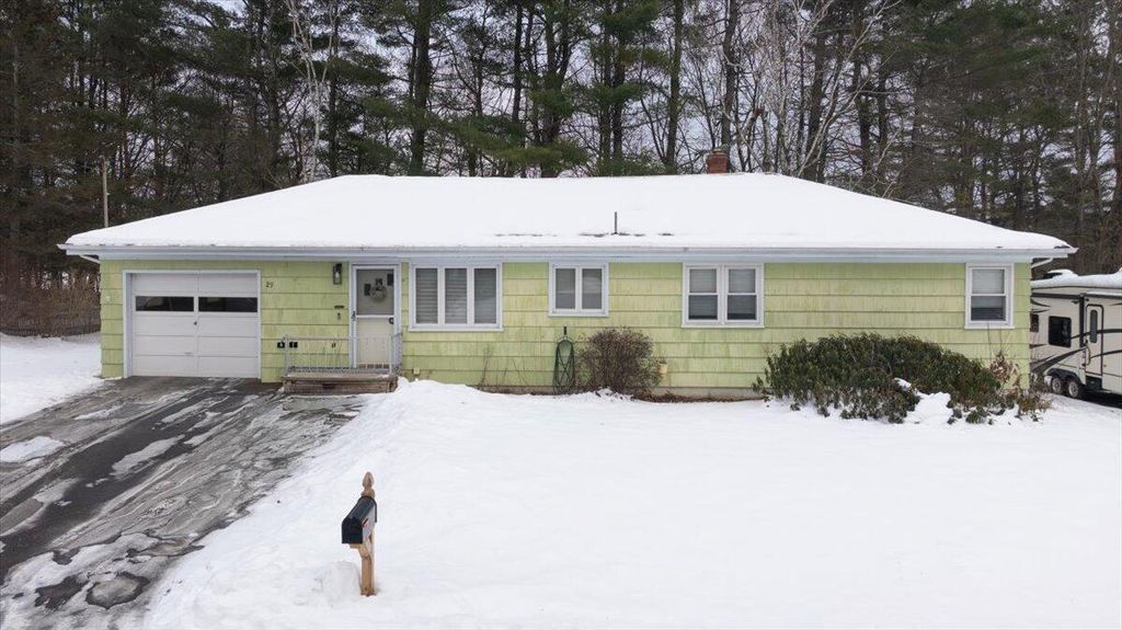 Photo of 29 Mcarthur Avenue, Lewiston, ME 04240 (MLS # 1648863)