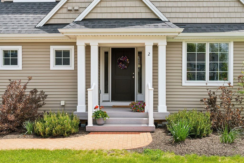 Photo of 2 Foxglove Way #89, Brunswick, ME 04011 (MLS # 1653739)