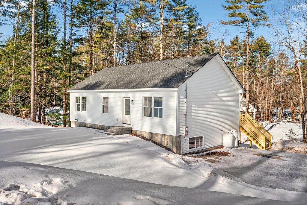 Photo of 75 Fairview Drive, Waterboro, ME 04061 (MLS # 1649209)