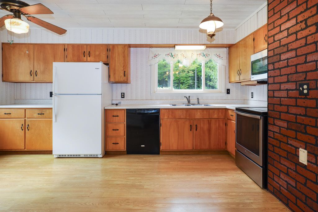 Photo of 51 Backkingdom Road, Mexico, ME 04257 (MLS # 1573000)