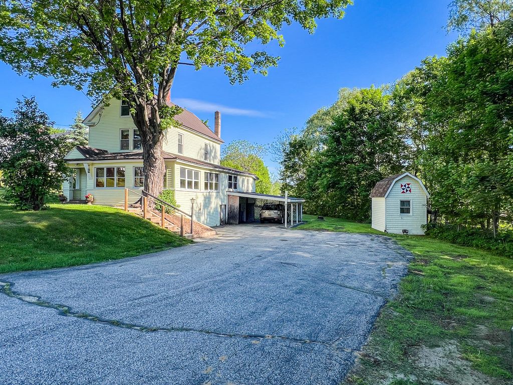 Photo of 262 Linnell Street, Rumford, ME 04276 (MLS # 1592048)