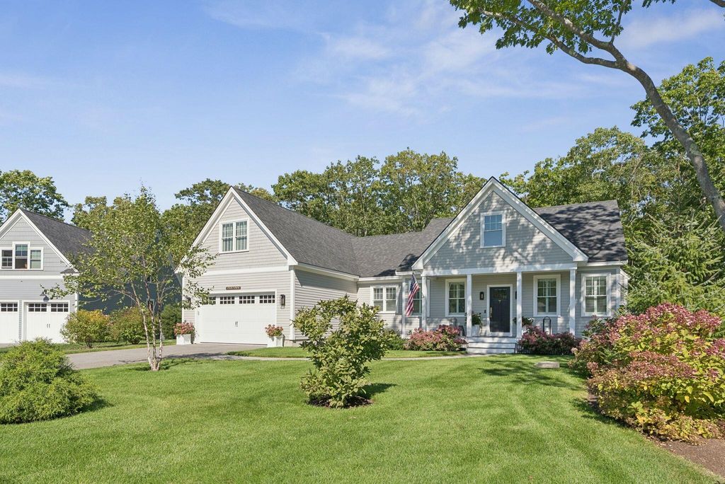 Photo of 35 Beryls Way, Kennebunkport, ME 04046 (MLS # 1657555)