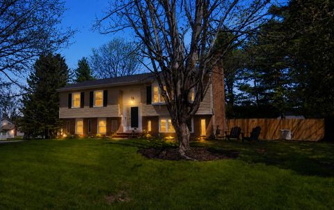 Photo of 16 Willow Way, Brewer, ME 04412 (MLS # 1662883)