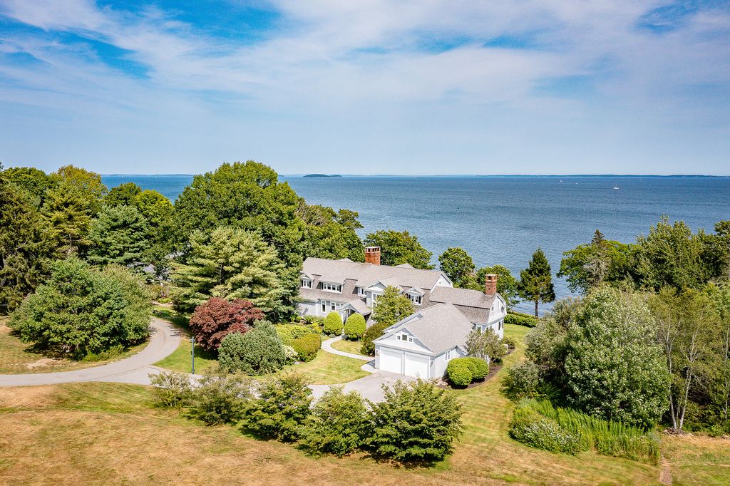 Photo of 30 Eastward, Rockport, ME 04856 (MLS # 1655982)